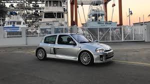 Take Home This Rare 2003 Renault Clio V6 For 69k Supposedly Only One In The Usa Renault Clio Renault Clio
