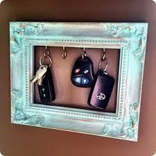 If you're like me, you've got a small pile of everyday carry items somewhere near your door. 20 Diy Key Holder Ideas Hative