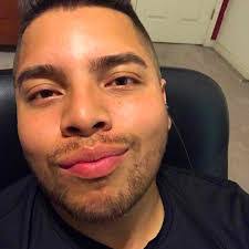 Antonio Miles's Instagram, Twitter & Facebook