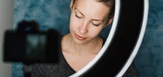 Adapting Well? Business Networking in the Time of COVID