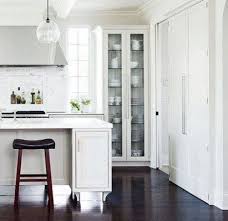 35 Kitchen Floor With White Cabinets A Short Overview Dizzyhome Com Glass Kitchen Cabinets Kitchen Cabinets To Ceiling Hardwood Floors In Kitchen