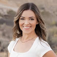 Alyssa Colvin Dye (@alyssa__dye) • Instagram photos and videos