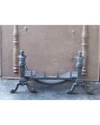 Grille Porte Buches Ancienne H371 A Vendre Chez Https Www Plaque De Cheminee Fr Accessoires De Cheminee Cheminee Met Afbeeldingen Huisarchitectuur Antiek Huis Interieur