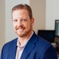 Seth Tracy's Instagram, Twitter & Facebook