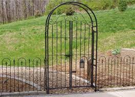 A wrought iron trellis creates a beautiful barrier in your garden providing a place plants and vines to thrive. Wrought Iron 6 Arbor Gate Combo Vintage Garden Arch