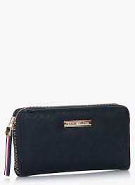 Accessories clothing, shoes & jewelry women men girls boys baby amazon explore collectibles & fine art computers courses credit and payment cards digital educational resources digital music electronics garden & outdoor gift cards grocery. Buy Tommy Hilfiger Doris Navy Blue Wallet For Women Online India Best Prices Reviews To348bg72xpbindfas Blue Wallet Tommy Hilfiger Shopper Bag