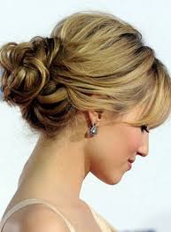 Lockere Hochsteckfrisur Frisur Hochzeit Frisur Hochgesteckt Brautjungfern Frisuren