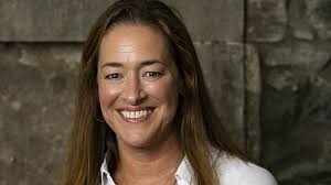 Royal honours for tourism leader and police officer