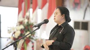Adelin lis sudah menjadi buron selama 14 tahun. Puan Maharani Sebut Pemimpin Jangan Hanya Kerja Di Medsos Sindir Siapa Okezone Nasional