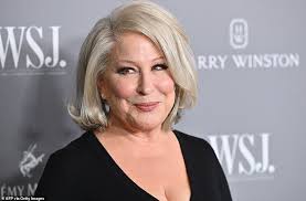 Check spelling or type a new query. Bette Midler Sells Her Three Story 14 Room Fifth Avenue Penthouse With Elevator For 50m Australiannewsreview