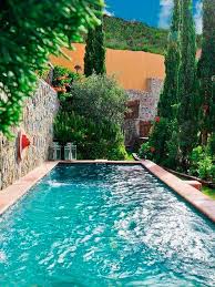 Ein Mediterraner Garten Micasarevista Swimming Pool Designs Designs Ein Garten Mediterraner M Mediterraner Garten Gartenpools Schwimmbad Designs