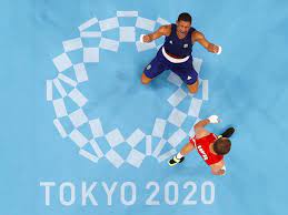 Com o resultado, ele garantiu, ao menos, a medalha de bronze. C9ol9p3yz9p7dm