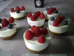 Mini Cheese Cakes Speculoos Et Fruits Rouges Sans Cuisson Les Delices De Mimm Dessert Mini Desserts Cheesecake