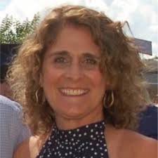 Congratulations to Dr. Stephanie Vanderveldt of Georgia Retina, PC for  being named in the Newsweek listing of America's Best Eye Doctors for 2022! 