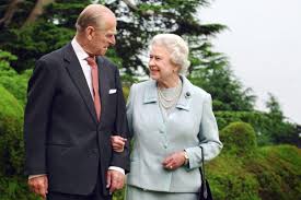 A seulement 57 ans, l'interprète de purple rain laisse derrière lui. Prince Philip Est Mort Son Histoire D Amour Avec Elisabeth Ii Photos