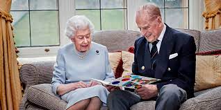 Queen elizabeth ii was crowned as queen at the age of 25 and today when we think of queen elizabeth alexandra mary (her full name), the image that comes to our mind is of dignity &authority. Queen Elizabeth And Prince Philip Mark 73rd Wedding Anniversary With New Portrait