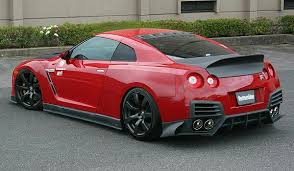 nissan gt r アルピナ スポーツカー スカイライン