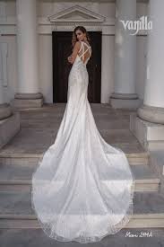 Als professionsale onlie shop für brautkleider verkaufen wir alle kleider mit top qualität und günstigem preis. Brautkleid Standesamt Brautmode Brautstudio Anke Tworuschka