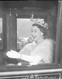 Tamsin greig, královna alžběta ii. Kralovna Alzbeta Ii Unikatni Vypoved Panovnice O Vyjimecne Udalosti Ahaonline Cz