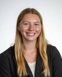 💫 It's the time of year when we spotlight our U-M IOE graduates! Our first  grad is Erin Benitez who will be working as a network planning analyst at  United Airlines. ✈️