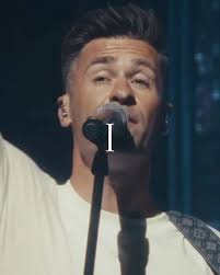 Which one did you listen to first? , ‘Live In Manila’ OUT NOW 🙌🏼