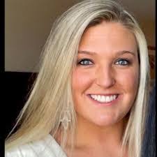 Carly Mueller's Instagram, Twitter & Facebook