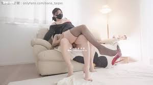 Nana Taipei buddies mommy