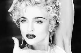 Дата последнего обновления в галерее 25 апр. Strike A Pose Why Madonna S Vogue Is Still Relevant 30 Years Later Vogue