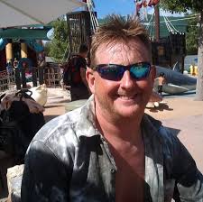 I bought these for my dad was going to frame them but unfortunately he  passed before i got round to it he was a manx man and a lover of the rnli