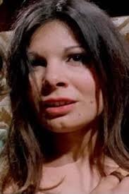 Cast & Crew for L'Italia in pigiama (1977)