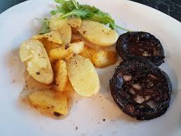Decouvrez Notre Recette Du Boudin Noir Aux Pommes Une Recette Facile Faite En 15 Minutes Montre En Mains Cuis Boudin Aux Pommes Recette Facile Boudin Noir