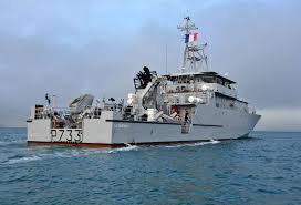 Apres La Confiance Et La Resolue Les Deux Patrouilleurs Legers Guyanais Plg Mis En Service En 2017 A Degr Navire De Guerre Marine De Guerre Marine Nationale