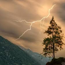 Tempestade na montanha, o que fazer? | decathlonpt