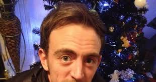 Happy Christmas for homeless hound Roxy