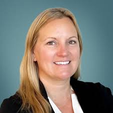 Nikki Briggs's Instagram, Twitter & Facebook