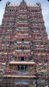 The Meenakshi Sundareshvara temple complex, Madurai... #architecture #arquitectura https://en.wikipedia.org/wiki/Meenakshi_Temple