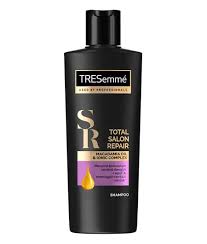Bagi anda yang memiliki rambut tipis, gunakan sampo dengan kandungan panthenol yang bermanfaat untuk melebatkan rambut. 15 Merk Shampo Yang Bagus Untuk Memanjangkan Rambut