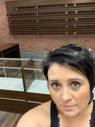 Margo Ross (@Mommacloud509)