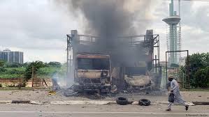 Though people know the evil effects of smoking, it seems that shaytaan and their nafs wants them to continue wasting their money… Muslim Minorities In Africa Nigerian Shias Defiant In Support Of Zakzaky Qantara De