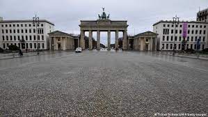 В германии вводятся новые правила локдауна. Koronavirus V Germanii Prizyvayut Vvesti Poslednij Zhestkij Lokdaun Koronavirus Novogo Tipa Sars Cov 2 I Pandemiya Covid 19 Dw 18 04 2021