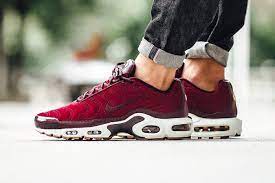 Nike Air Max Plus Wmns Satin Noble Red Sneaker Freaker
