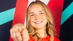 Claire Hutton's Instagram, Twitter & Facebook