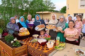 Das fest wird zuckerfest, ramazan bayrami. Einladung Zum Zuckerfest Im Gleis 1