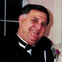 Thomas Eves's Instagram, Twitter & Facebook