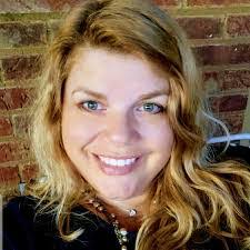 Tracey Beeson's Instagram, Twitter & Facebook