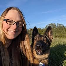 Cassie Bailey (@l1ttle01) • Instagram photos and videos