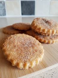 Examples include a ginger nut, shortbread biscuit and chocolate chip cookie. Crunchy Cinnamon Sugar Biscuits Cinnamon Recipes Cinnamon Desserts Biscuit Recipe