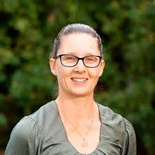 Candice Kay's Instagram, Twitter & Facebook