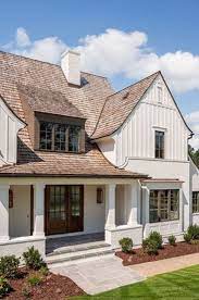 The beauty of this neutral is that it. Best Modern Farmhouse Exterior Design Ideas 06 Modernes Bauernhaus Aussen Hauswand Bauernhaus Aussenbereich