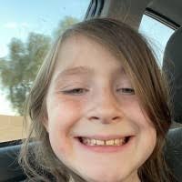 Abigail Eakle's Instagram, Twitter & Facebook